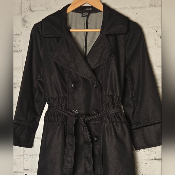 Willi Smith Women's Black Belted Trench Coat - Medium – Classic Style - Picture 2 of 10